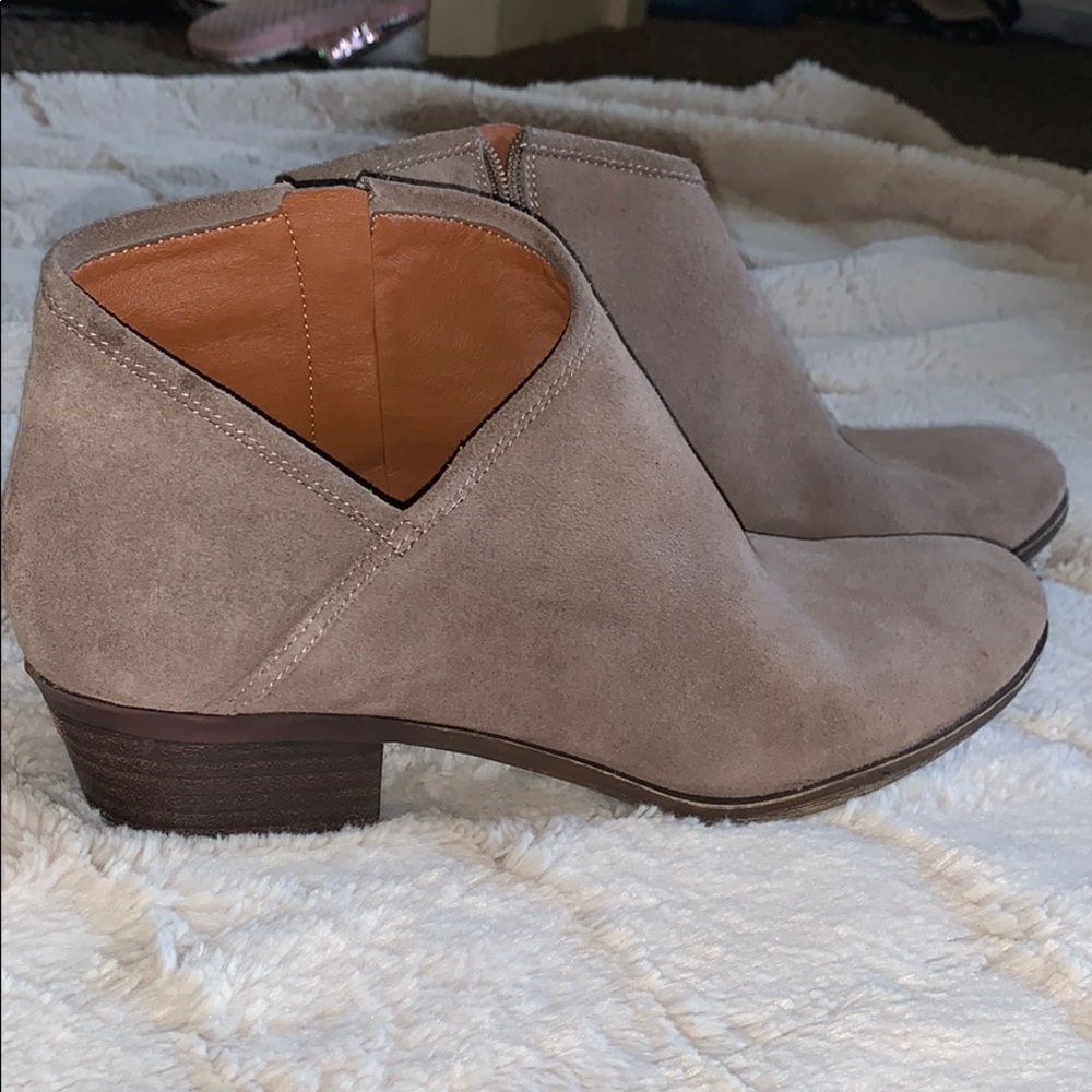 Lucky brand booties size 11